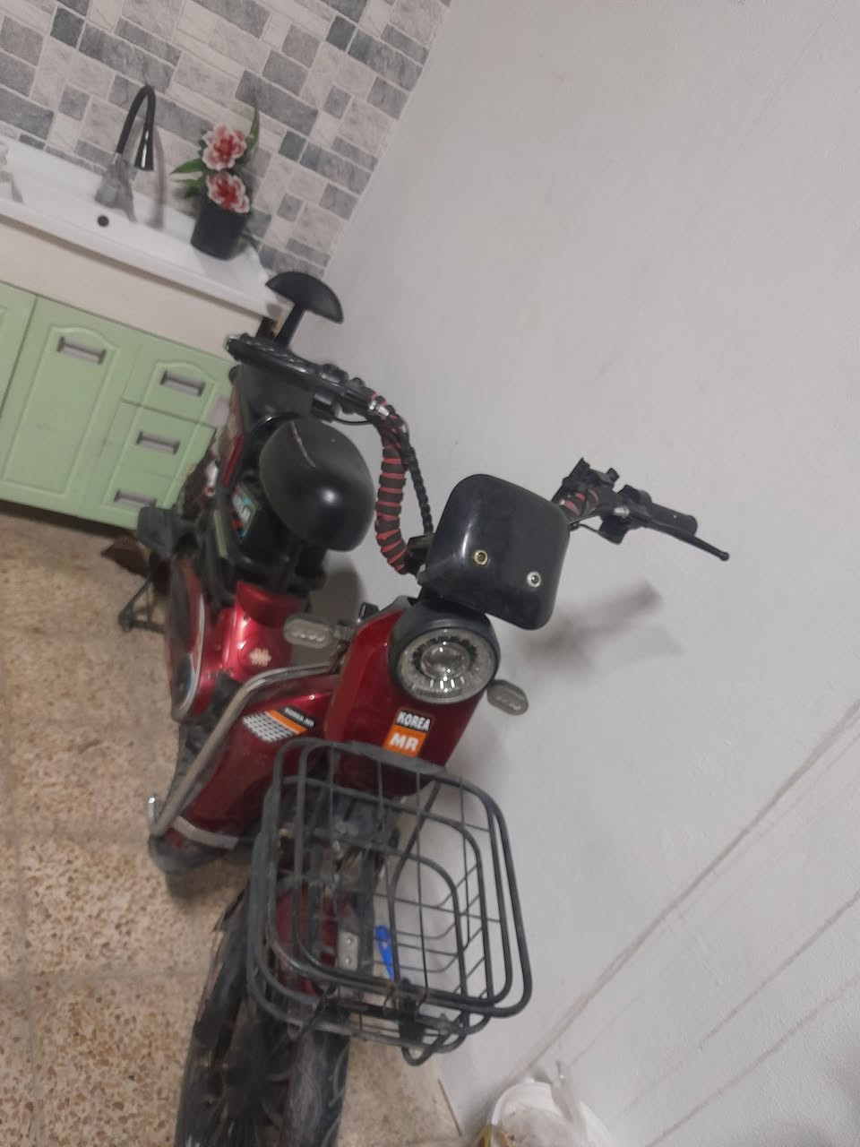 ماطور شحن حجم عشرين نضيف حيل السعر ٢٥٠ الف وبي مجال


**إذا كنت صاحب هذا الإعلان وتريد حذفه لأي سبب، رجاءا أرسل رسالة إلى الدعم الفني**