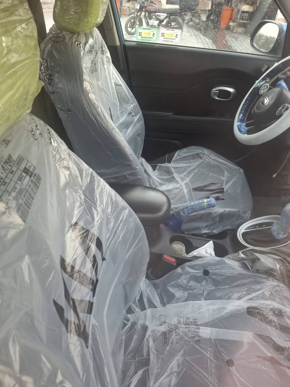 السلام عليكم كيا صول للبيع موديل ١٦ وارد أمريكي مكينة وكير خير من الله تخم تاير جدير باتري جديد شاشة كبيرة مكاني بغداد الحرية بسمي تحويل ثاني يوم الاستفسار الاتصال ***********
