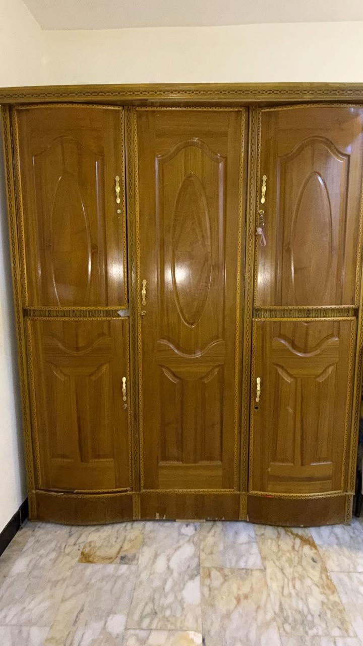بسم الله كنتور نجاره عراقي
للبيع نضافه ٩٠٪؜بسعر ١٧٥قابل للتفاوض مكان دوره


**إذا كنت صاحب هذا الإعلان وتريد حذفه لأي سبب، رجاءا أرسل رسالة إلى الدعم الفني**