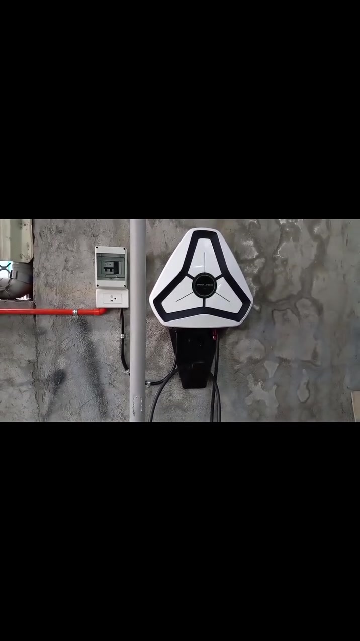 "BRAND NEW INSTALLED...,"

*Another day,
         Another EV*

Let's go🚘 ...!!!

 #JaecooEJ6 
EV WALL CAR CHARGER INSTALLATIONS
w/portable charger
Convenience power Outlet

INSTALLATIONS DONE
@ taytay rizal

BIG thanks po
BOSS sir  👏
Maraming Salamat po
Powered By 
 EV Charger Design 
 🔌⚡🚘

#BYD #TESLA #jaecooEJ6 #JAECOOJ7 #DENZAD9 #VINFAST #GeelyEX5 EV  WALL CAR CHARGER INSTALLATION Dm us  ☎️09086277004 VIBER READY

We installed #jaecooEJ6 #BYD #DENZAD9 #TESLA #VINFAST #JAECOOj7 
#OMODA #GEELYEX5 anykind of ev wall car charger anywhere in manila/Provinces 🔌⚡🚘

#BYD, #TESLA, #denzad9  #TOYOTA, #VINFAST, #BMW, #JAECOO, #LYNK&CO, #OMODA, #XIAOMI, #HONDA, #JETOUR #GeelyEX5, #DEFENDER
etc.

#follower
#highlight 
#friends 
#OmodaJaecoo 
#BYD 
#tesla 
#DENZAD9 
#GeelyEX5 
#Vinfast 
#nocopyrightinfringementintendedmusicbelongstotherightfulowner  

#TrustedQualityService 
#certifiedfastandsafe 
#certifiedelectricaltechnician 
#CertifiedEcoFriendly 
#2yrswarrantyinstallations   
#standardelecricaldesign 
#BudgetFriendly 

#ToGodBeAllTheGlory


**إذا كنت صاحب هذا الإعلان وتريد حذفه لأي سبب، رجاءا أرسل رسالة إلى الدعم الفني**