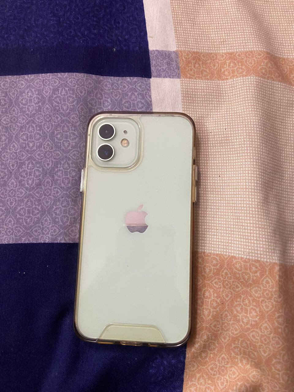 سلام عليكم
iPhone12mne
ذاكره 128✔️
بطاريه80🔋
شاشه مبدله اصليه ✔️
فيس ايدي سيم كارت الخ…. كله شغال 
سعره 270😱
***********واتس
