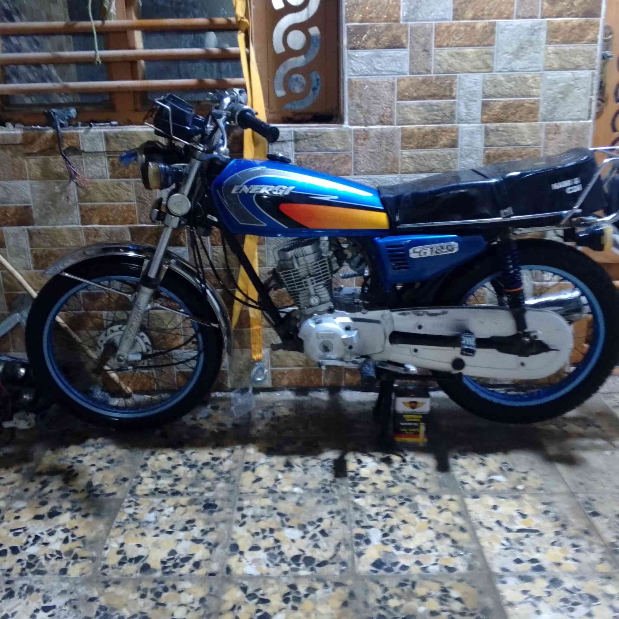 دراجه ايراني انيرجي كامله من كل شيء محرك ما مفتوح رايدها 550 وبيها مجال مكاني الجزيره دراجه بليه اوراق،*********** بي واتساب
