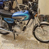 أوراق كاملة • دراجة تخبل • مجال بسيط