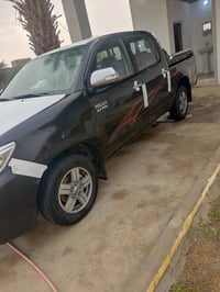 هايلوكس • ٢٠١٤ • كويتي