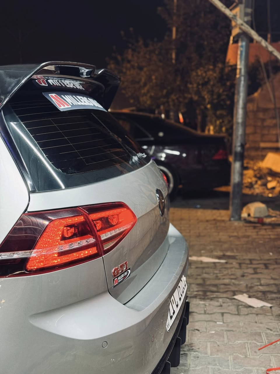 گۆلف gti 2016 2.0torbo فول مواسەفات چاملغو بۆنیت بۆیاخ بی ناوگرتن بی دەعم  کەپس   فرۆشتن ***********
