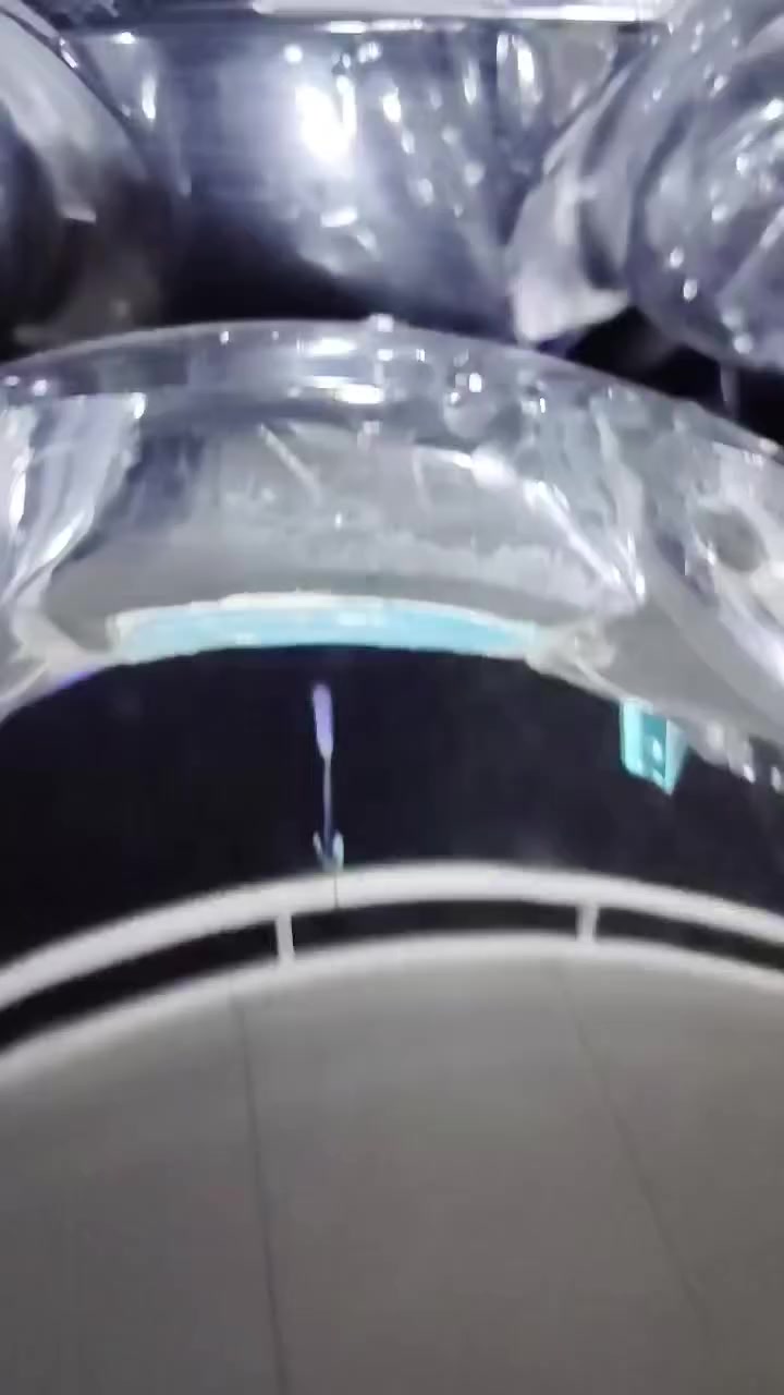 سلام عليكم شباب ستوته 23 للبيع طالعه 25 مكفوله كفاله عامه الوكيل الزعيم المكان ديوانيه شارع 30 وسعر خاص هذا رقمي ***********
