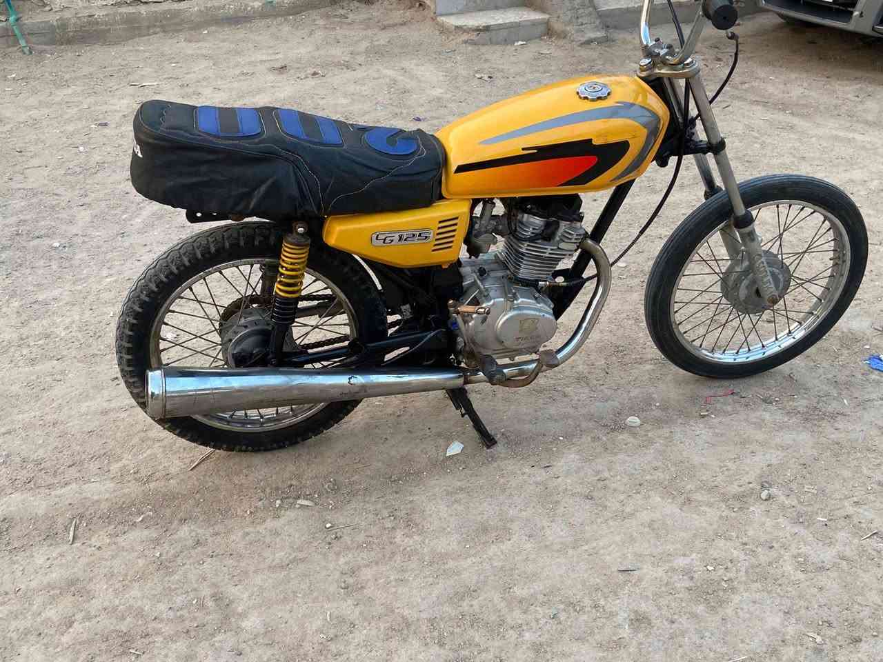 دراجه كلك للبيع مكفوله من سرقه دراجه صول سعر 400 وبيه مجال قليل رقم***********
