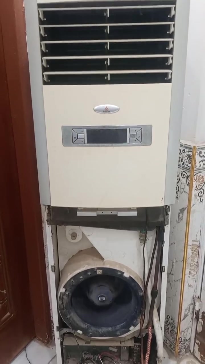 سلام عليكم سبلت الحافض طنين ونص شرط اشغل وتبريد 
سعره 500وبيه مجال مكانه الناصرية الفداء  مكلف  انشر تفاصيل تصل على رقم ***********

