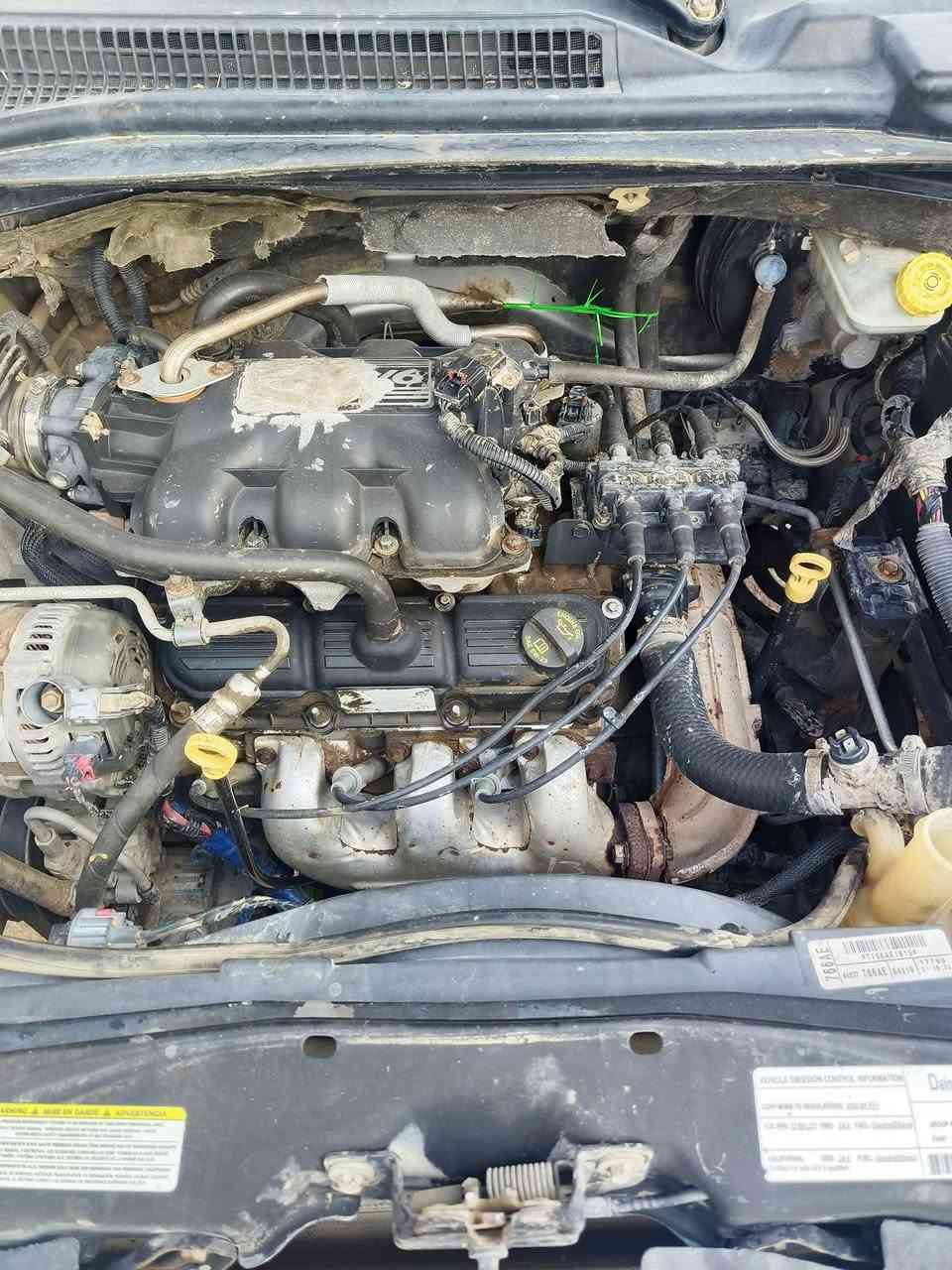 دوج كرفان موديل2008 محرك 3300لون سلفر تبريد ثلج قطعة وحدة رقم ديالى خصوصي السعر 85وبيه مجال***********
