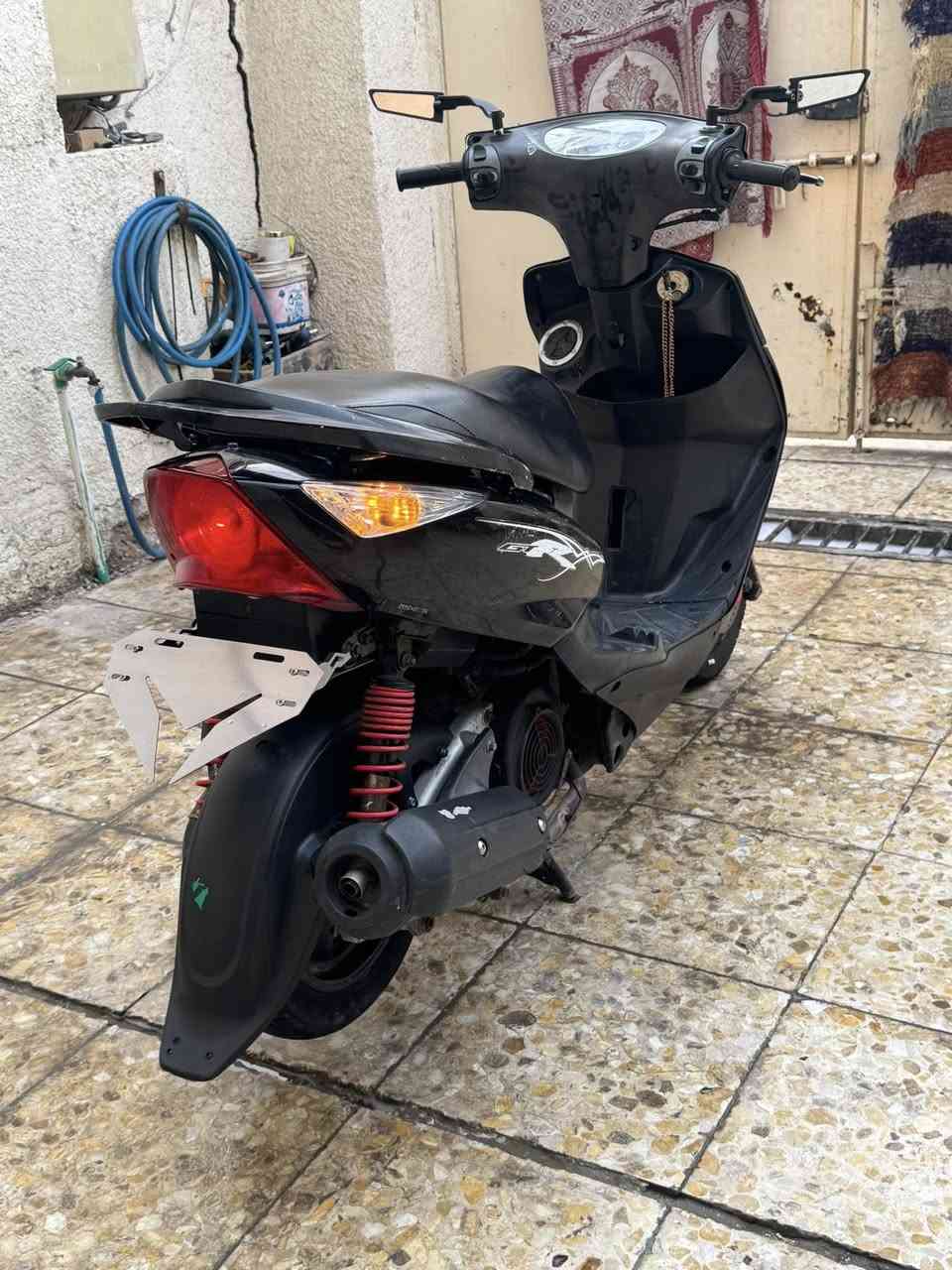 سلام عليكم ثعلب للبيع
دراجه مكفوله كفاله عامه

شلعه معدل فول كهربأيات كله شغاله نكره سلف 

مكاني بشعب السعر 600 وبيه مجال 

‭0772 681 8996‬
