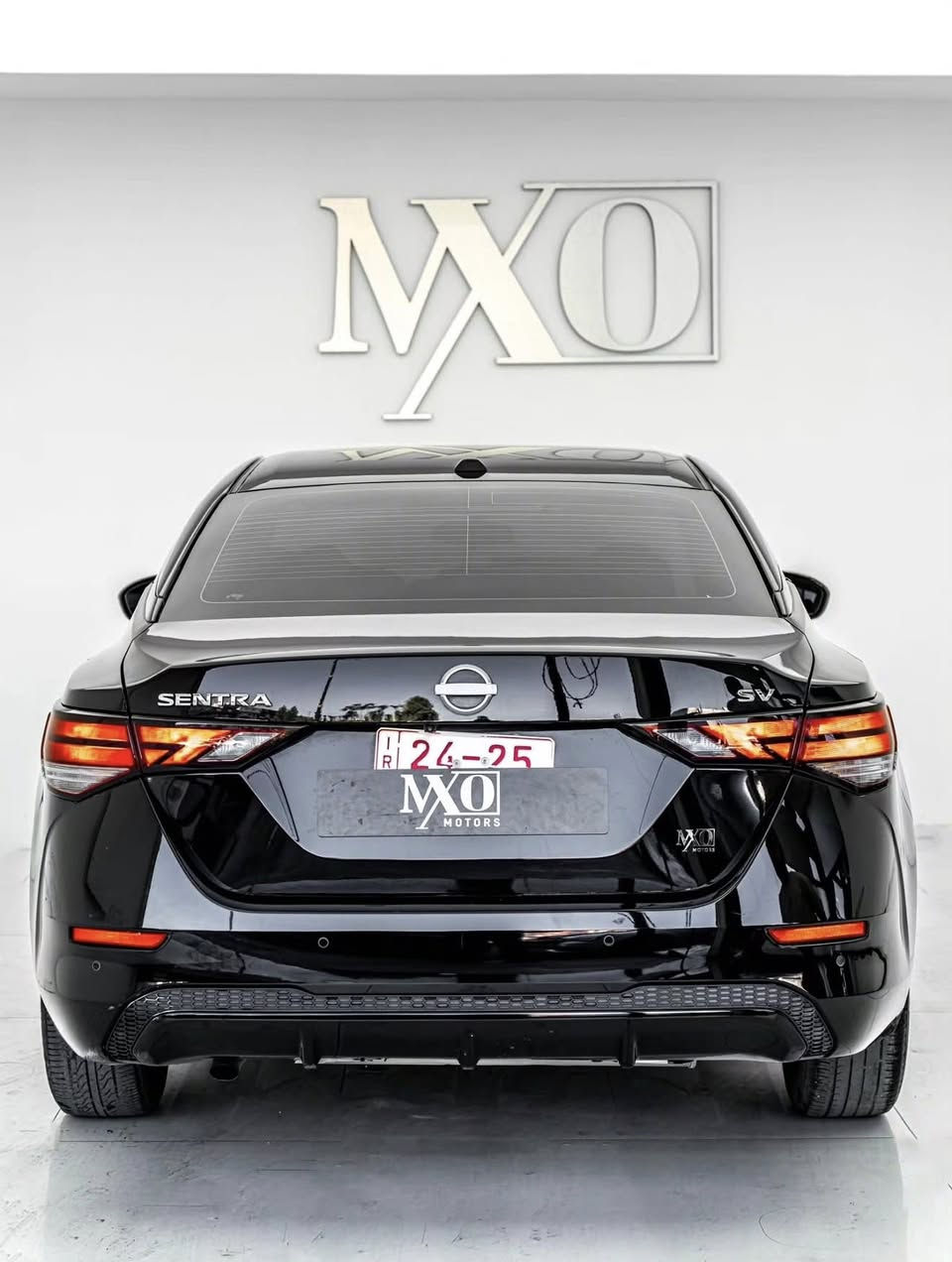 Type : NISSAN SENTRA SV

Model : 2024

Import : U.S.A

Mileage : 42,000 Mile

Part Of Paint : 0,5 - 0,5 paint

Engine : 2.0 4 Cylinder 

Price : $13,700

Location : Duhok 

Contact :

Call : 0750 397 7323

————————————————————————

نوع السيارة : نیسان سێنترا س ڤ

مودیل : ٢٠٢٤

بل الإصدار : امریکي 

العداد : ٤٢,٠٠٠ میل

الضرر : نص جملخ - نص باب

حجم محرك : ٢.٠ل ٤ سلندر 

سعر : ١٣،٧٠٠$

الموقع : دهوك 

للتواصل :
***********
