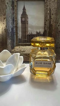 عطر إيلي صعب