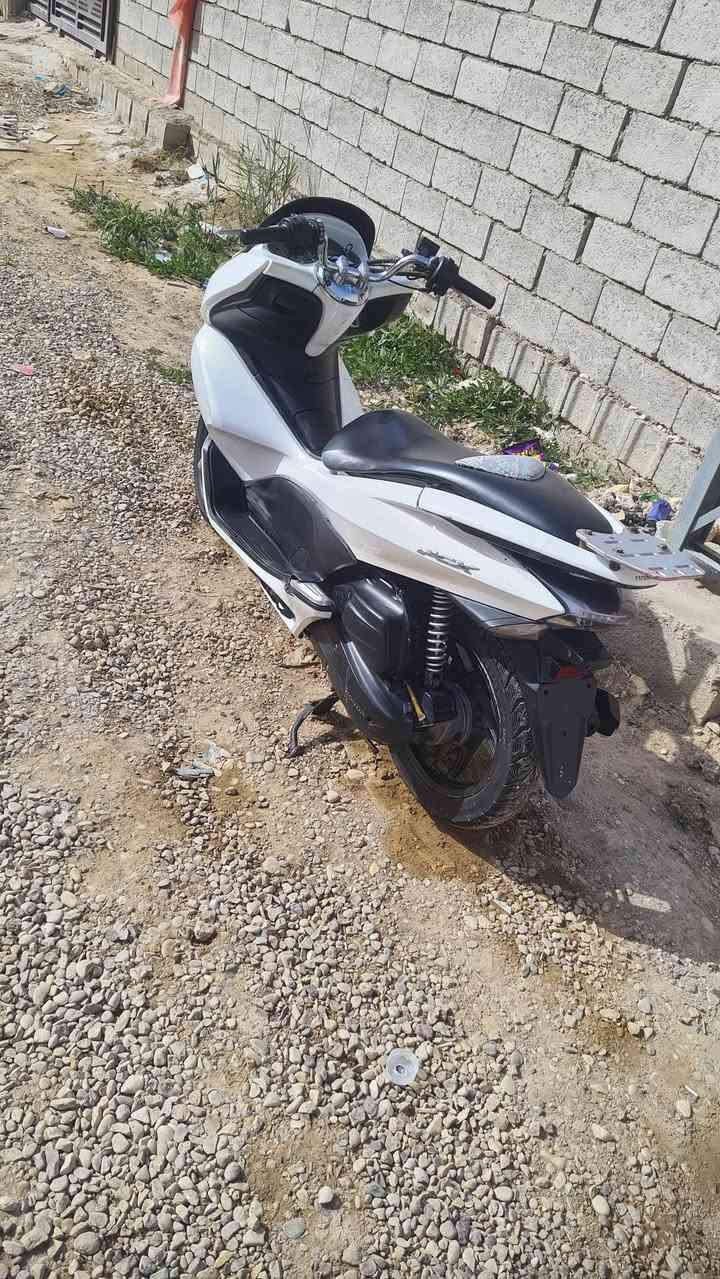 السلام عليكم دراجهpcXللبع نضيفه ناعمه ماناقصه شي ***********
