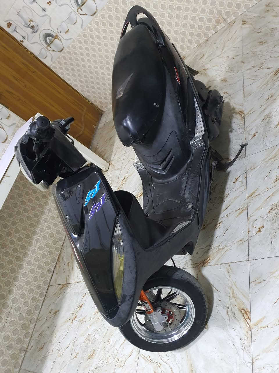 السلام عليكم حبايب كلبي
دراجه ماكس البيع الدراجه نضيفه 
كهربائيات سلف هندر كله شغال
مديل 2007 تبديل بس بوشه
مكاني كربلاء حي الغدير رقم 📱 
***********
