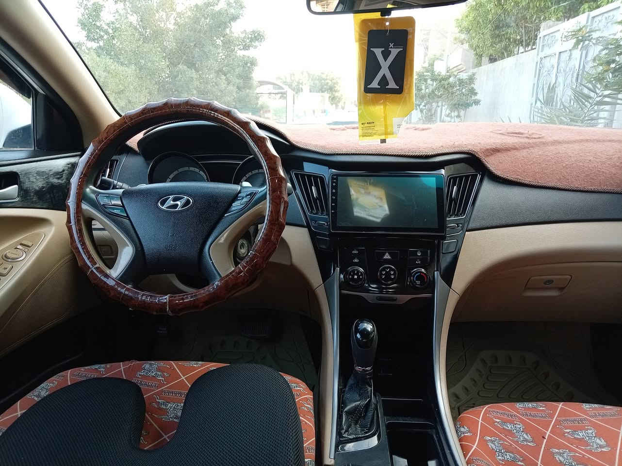 سلام عليكم سوناتا موديل2013 خليجي بسمي تحويل ثاني يوم
محرك2400 دوش كير مكفول  رقم كربلاء  
شاشه لمس قطعتين تبريد تدفئه شغال تخم تاير جديد ويل مراشه 
بيه صبغ 3قطع بنيد و دعاميه و جاملق فقط صبغ بدون دواخل 
مكاني بابل
سعر ب110 وبيه مجال بصيط 
متواجد عل خاص


**إذا كنت صاحب هذا الإعلان وتريد حذفه لأي سبب، رجاءا أرسل رسالة إلى الدعم الفني**