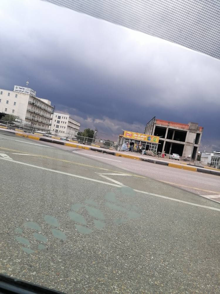 سلام عليكم
لانسر ٢٠١٠ محرك ١٦٠٠ / صدر جديد.دبلات جدد/ رقم ديالى / گير ومحرك مكفول / تبريد تدفئه كهربائيات كله شغال / سياره نعومتها وسياقتهه تخبل وكامله من كل نواحي مابيها  / بيهه بس هلالات معمر يرادلهن صبغ دواخل نظيفة 
السعر خاص  
مكاني ديالى / تقاطع السادة 
***********
