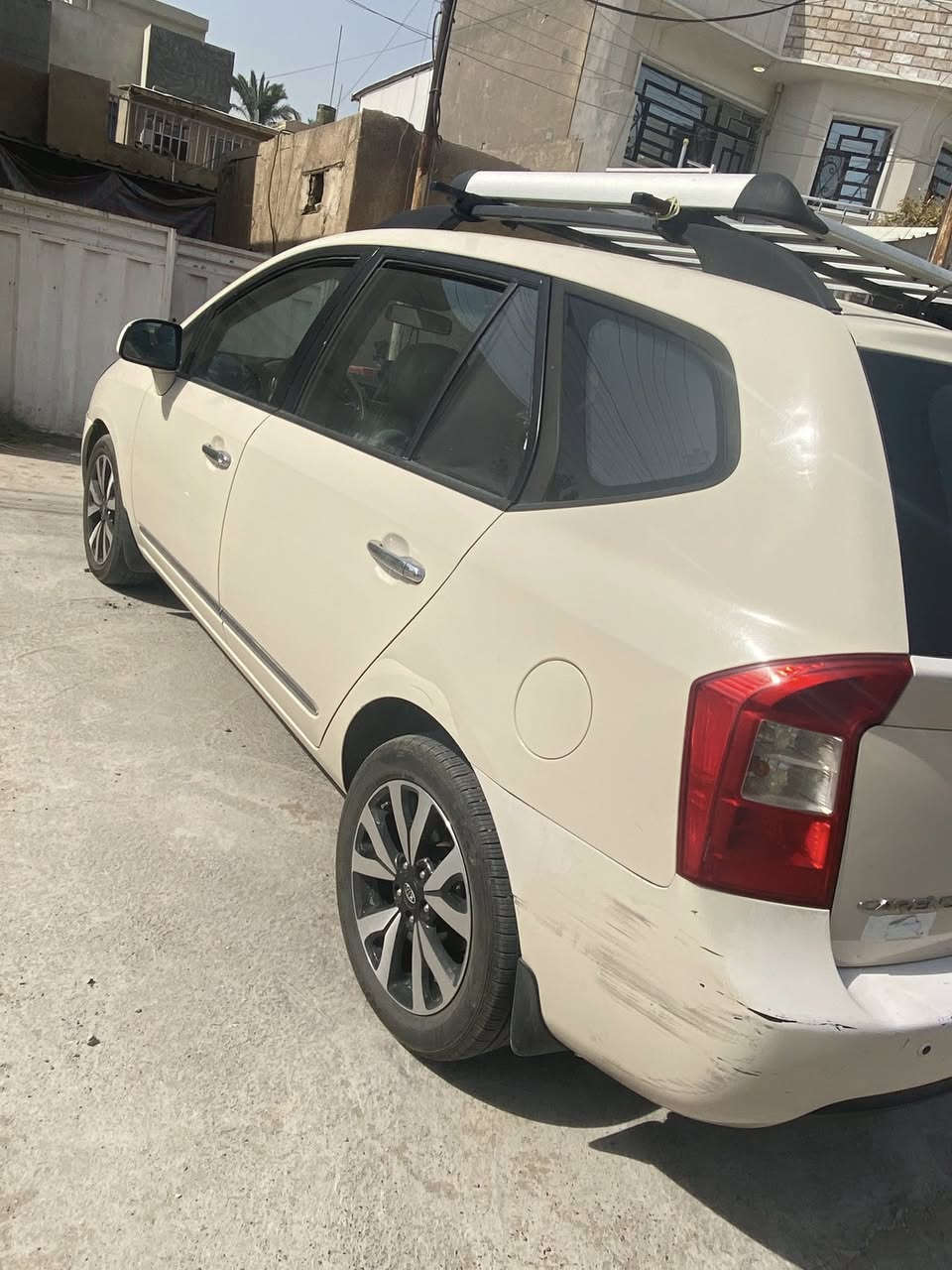 السلام عليكم
للبيع او مراوس بكارنز احدث

التفاصيل داخل الصور 

للتوضيح اكو صور قديمة بيها تغليف الكشنات قديم

وصور جديدة بدلت تغليف الكشتات 

***********
