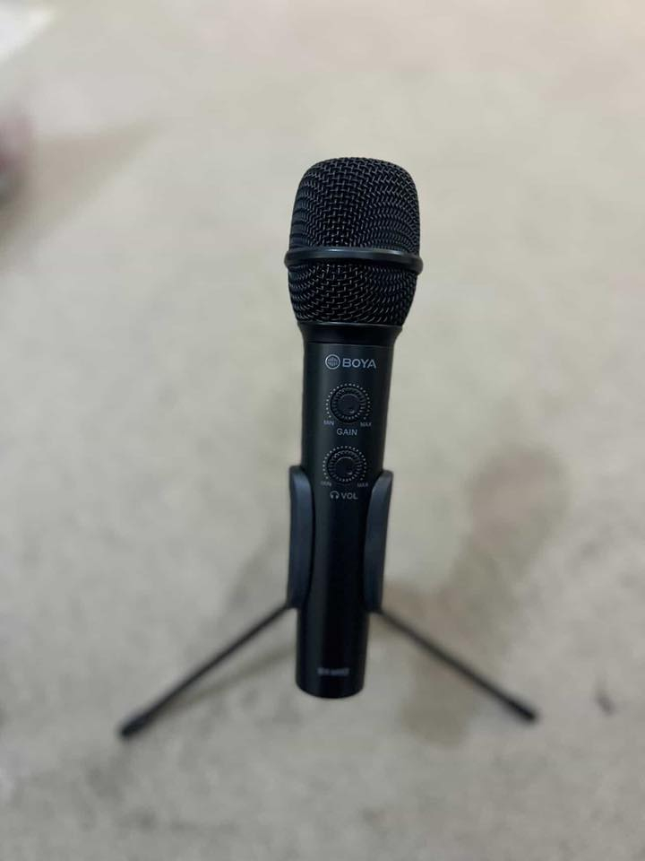 للبيع
مايكروفون BY-HM2 

• نظافة 99%
• مشحون مرة واحدة فقط
• الاستخدام شبه جديد
• صوت واضح ونقي
• مناسب للتصوير، البث، وصناعة المحتوى

💰 السعر: 100 الف
📌 وبي مجال بسيط

📞 للاستفسار: ***********

