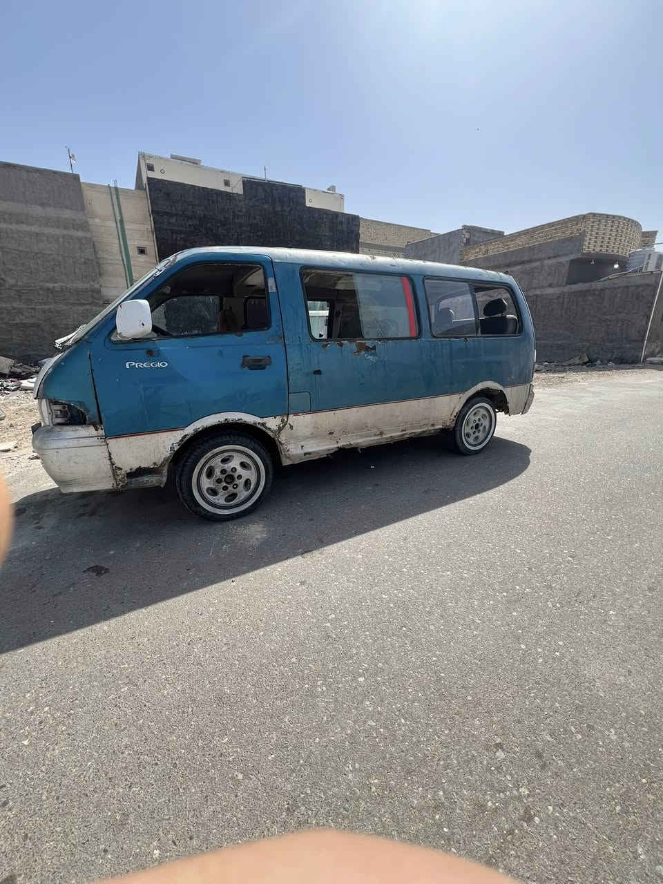 سلام عليكم كية بريجو مديل 97 مكينة وكير كفالة لاتبخر ولاتنقص سيارة شغالة تعمل وتسير نبيع كوم حديد واعيه ما ندلة سنوية ورقية منتهية ***********
