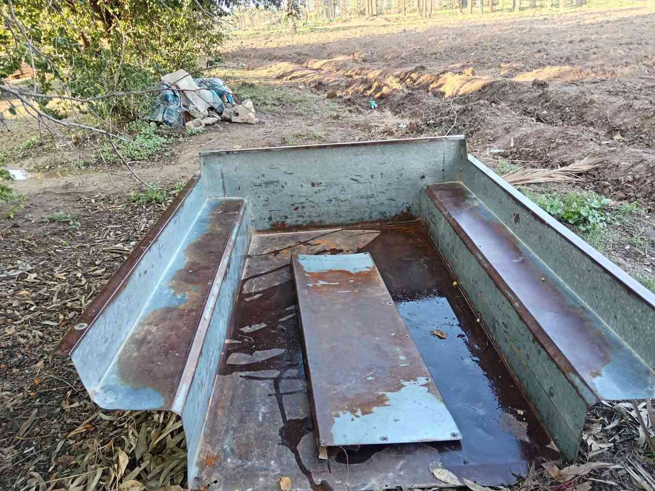 السلام عليكم
اغلاف تيوتا للبيع جديد رايده 125وبيه مجال
رقم تلفون ***********
