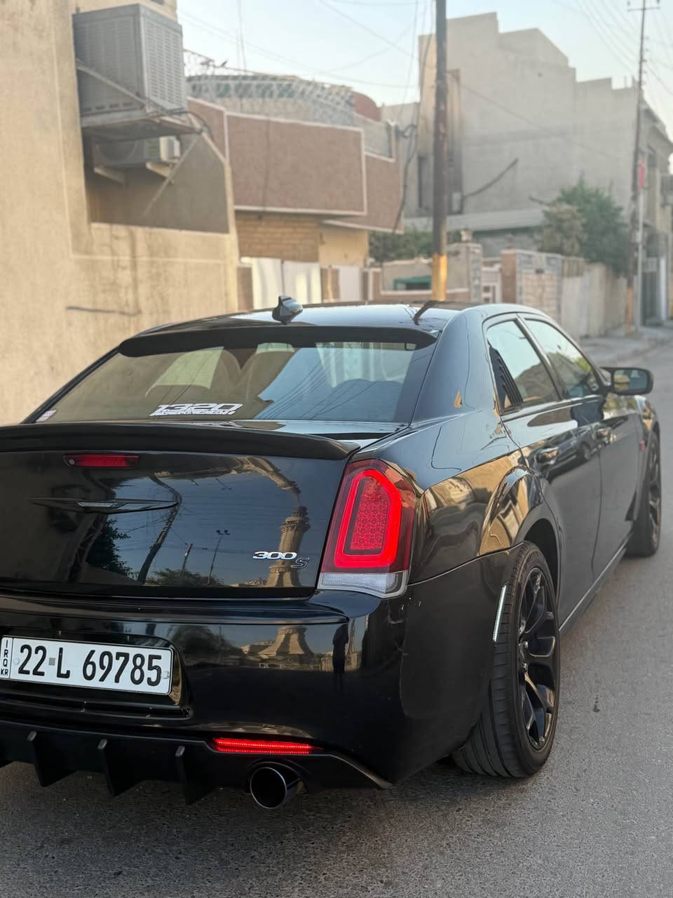 السلام عليكم 
السياره للبيع 🚗
اوباما 2019 فئة S بدون بنوراما
لون اسود داخل جلد اسود حضنS 
السياره بيها ٣ قطع صبغ و ٣ قطع تبديل بلادي مالشركه
ايرباك راجع سستم بلادي 
صدر امامي خلفي جديد 
تايرات جدد 
ماشيه157 الف ميل
رقم اربيل باسمي تحويل ثاني يوم 
مكاني بغداد حي القاهرة
السعر182$ وبيها مجال بسيط 
***********
*********** بغداد, العراق
