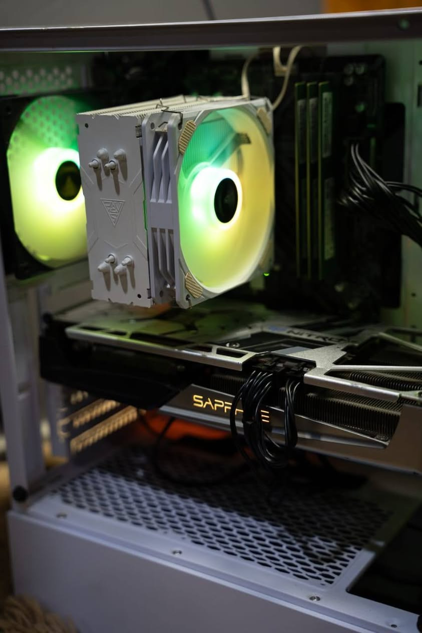 المعالج: AMD Ryzen 5 3600
كرت الشاشة: AMD Radeon RX 5700 XT
اللوحة الأم: Gigabyte B450M
الرام: 12GB DDR4 بتردد 3200MHz (3×4GB)
مزود الطاقة: 650W

  التخزين:

SSD M.2 Hiksemi سعة 128GB
HDD Seagate سعة 500GB

   منصب عليها Windows 11 على ssd

  Furmark يوجد فيديو فحص للحاسبه على 

 السعر: 770,000 دينار
 يوجد مجال بسيط بالسعر للجادين فقط.

الموقع البصره - الجزائر

يوجد توصيل جميع محافظات العراق

***********
