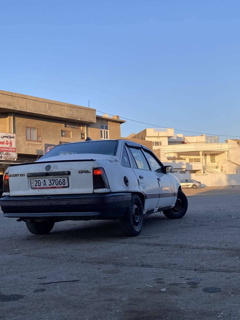 اوبل كاديت 
موديل  ١٩٩٢
سنويه جديد  2030
سنويه بسمي شرط تحويل 
باتري جديد
طايرات جديد 
سياره نقص مابيها 
كير محرك تحويل شرط 
محرك بغ 
بطاقه بنزين موجود
سعر 22مجال 
*********** كركوك, العراق
