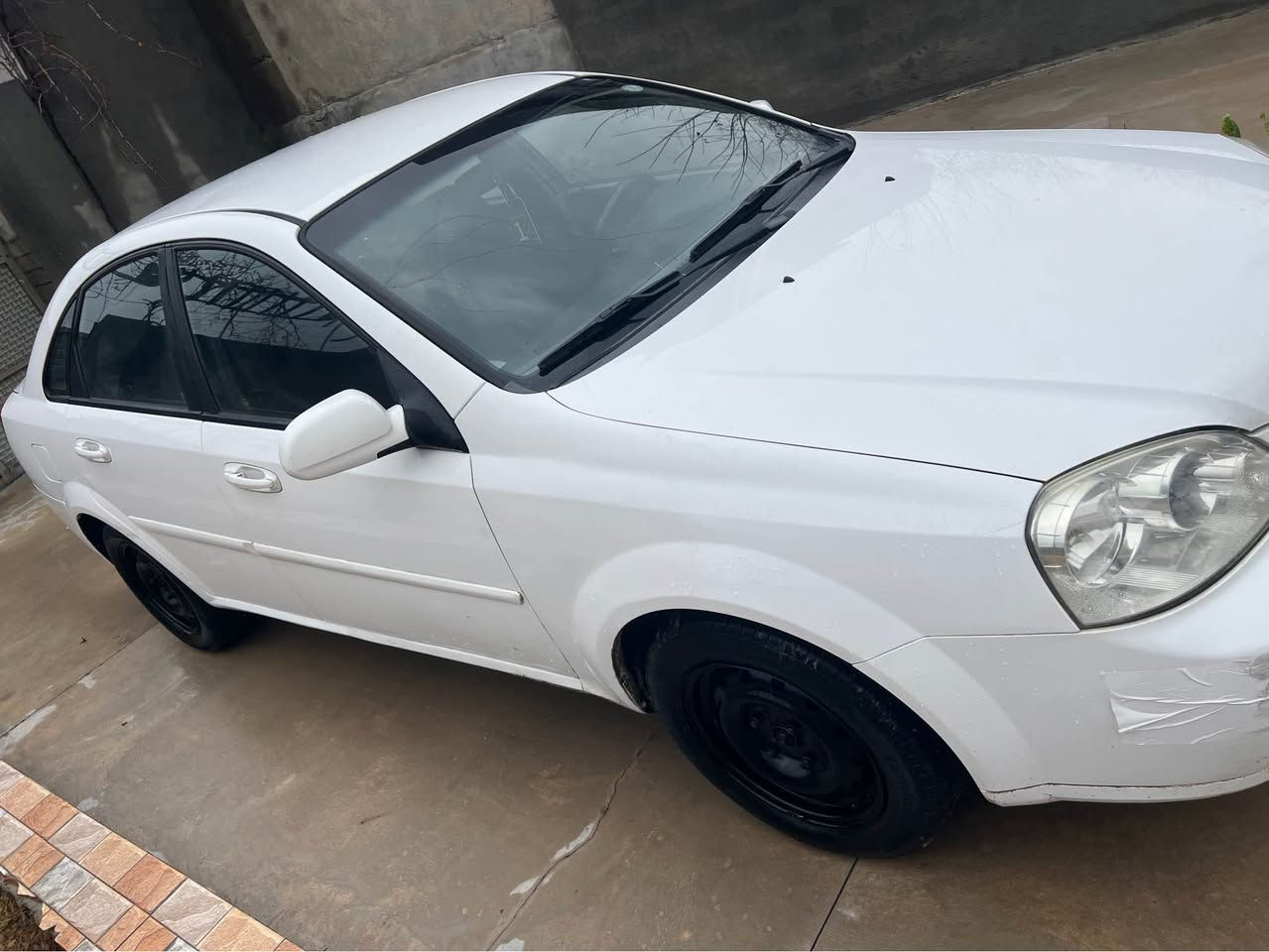 ئۆپترا٢٠١٠یک پارچە بۆیاخ جەمپەکی خەفیفی پشتی هەیە هندک دنکە تەزرەی هەنە گیرومەکینەی بەشەرت سنەوی نوئ تا٢٠٣٠تحویل وکالە بەشەت سحر٧٥مەجال***********/*********** شقلاوة, أربيل
