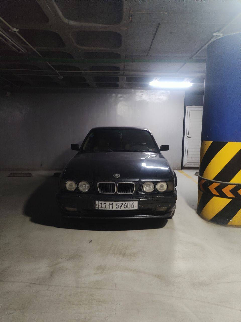 525i 1991 اصل
السنويه بإسمي تحويل ثاني يوم

الكشر بيه تلحيضات بسيطه

سياره لون اسود ميتاليك (سنوية غير محدد )

السياره عليها تخم وياله شمسار

منضومه زينون شمسي ثلجي

محرك مسكر فانوس ٢٠٠٠ cc

التبريد شغال نقصه قايش وغاز

ناقصها دچة كير و دچة اكسل وفتحة السقف واكفه

عارضها ب ٥٥ ورقه

وبيها مجال ان شاء الله

مكاني حله شارع ٤٠


**إذا كنت صاحب هذا الإعلان وتريد حذفه لأي سبب، رجاءا أرسل رسالة إلى الدعم الفني**