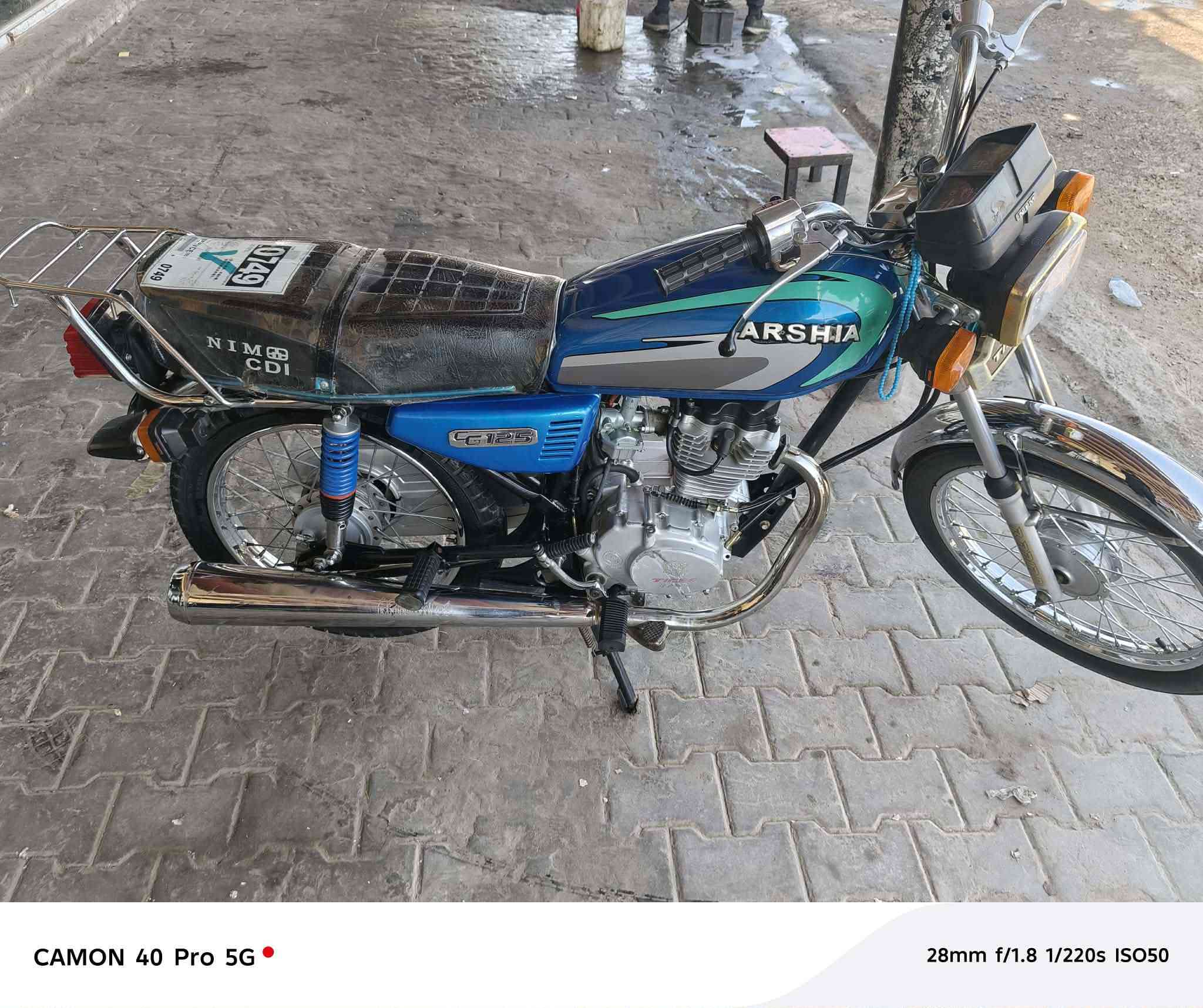 السلام عليكم دراجه البيع موديل 2021 أوراق اصوليه حلااويه مكفوله وفول نضافه احله من الصوره وغراضهه كله 25 السعر 600 وبيه مجال ‏‪***********‬‏
