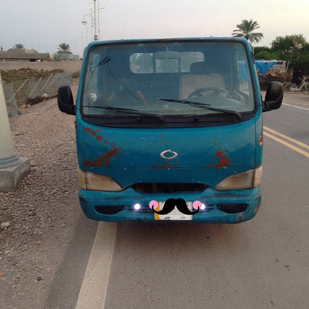 سلام عليكم كيا سا مسونك اللبيع موديل 2000 محرك وكير وكسل خير من الله رقم بابل الماني سنويه عظم عاج سياره بلاديه سياره مال جناي والسعر 33وبيه مجال وهاذا رقمي***********
