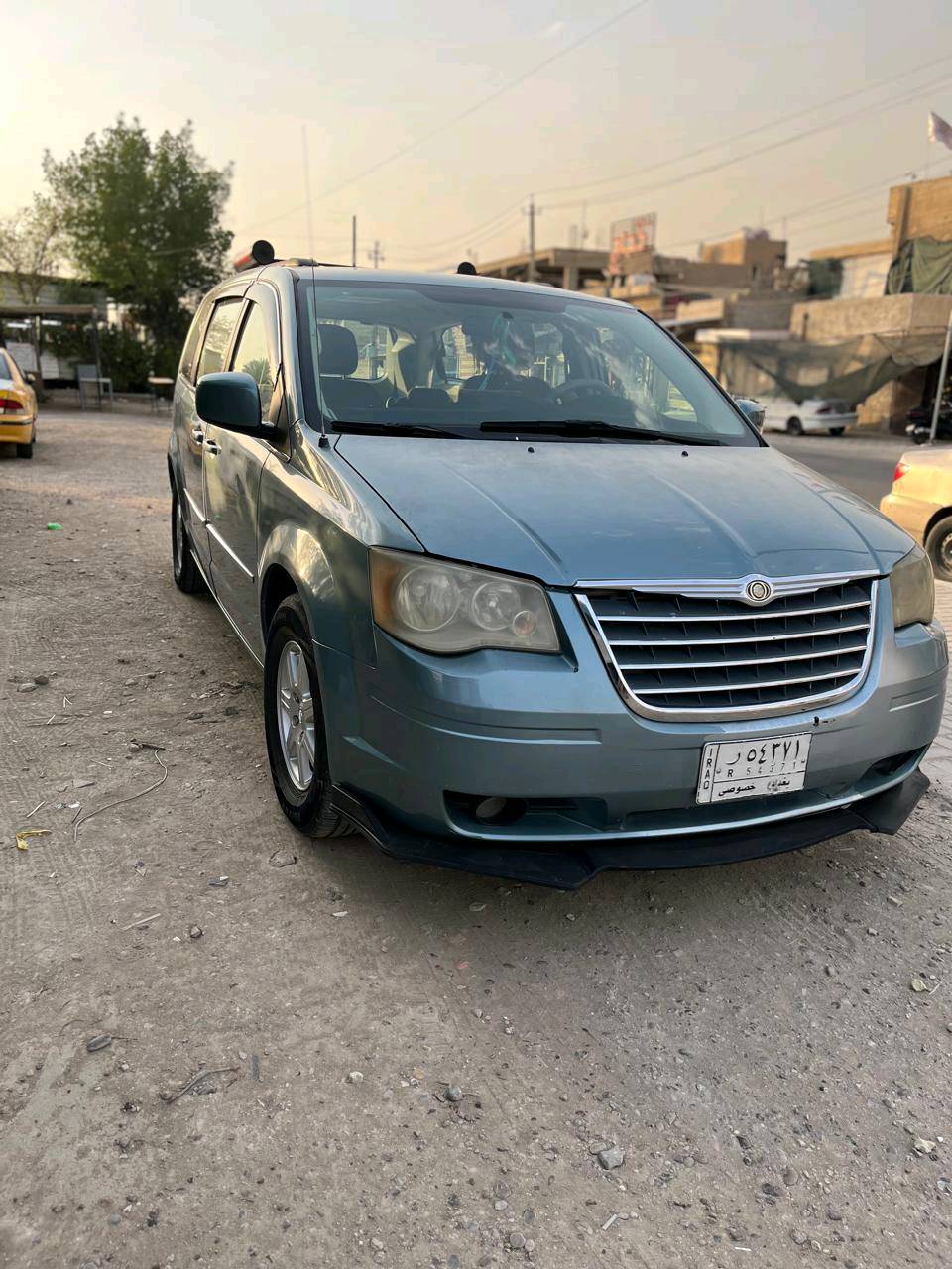 السلام عليكم دوج كرفان كرايسلر ٢٠١٠ مصبوغ حزام ما عدا البنيد السياره حادثه جاملغ السايق كير ودينه خير من الله السياره استخدام شخصي نضيفه جدا صدر أمامي خلفي تخم تاير ضفيره عقل كلهن جدد 
مكينه ٣٨٠٠.     ٦سلندر
***********