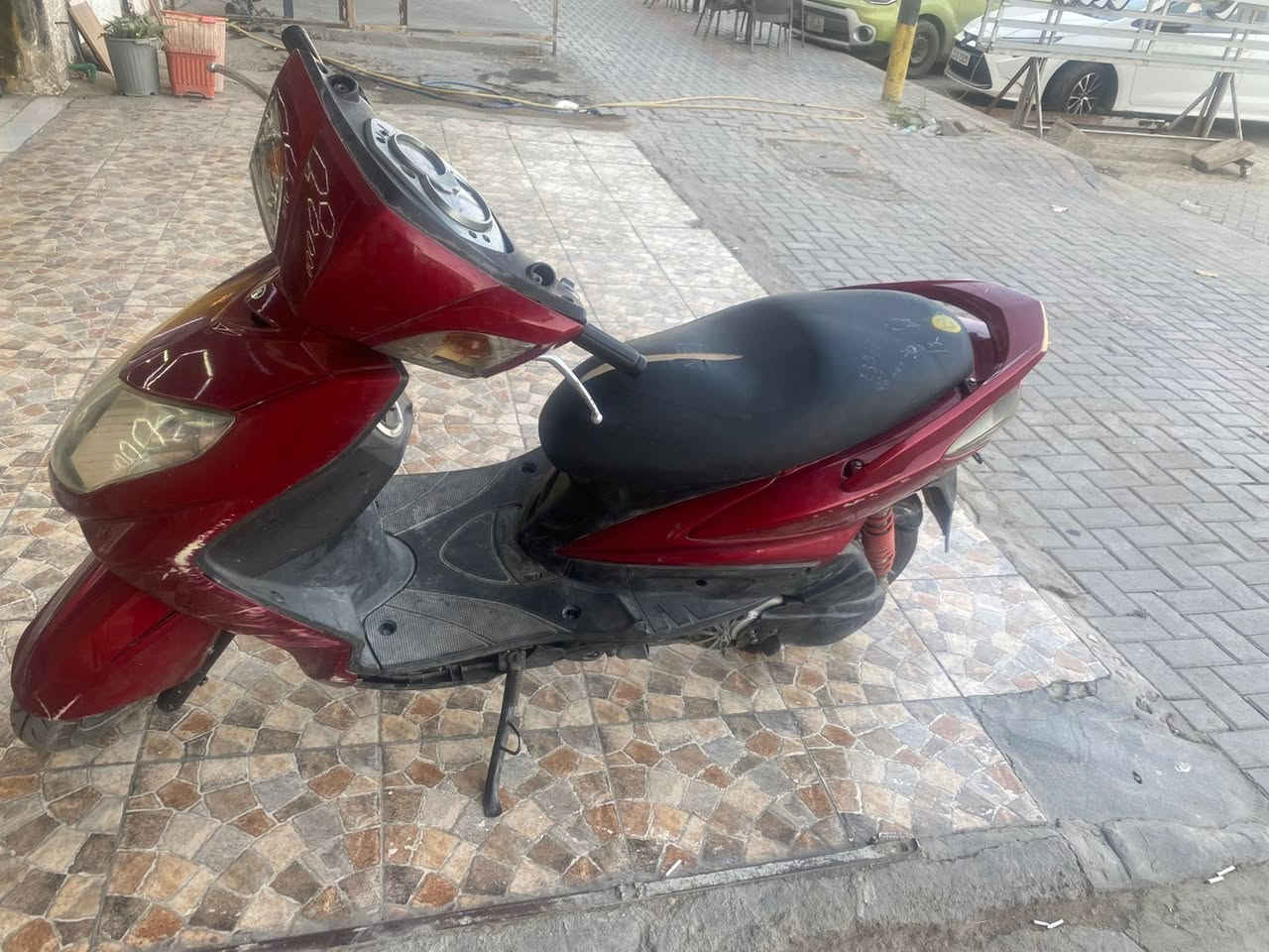 سلام عليكم سكنس فحل للبيع مكينة بلاديةسعر٦٠٠ للاستفسار :***********
