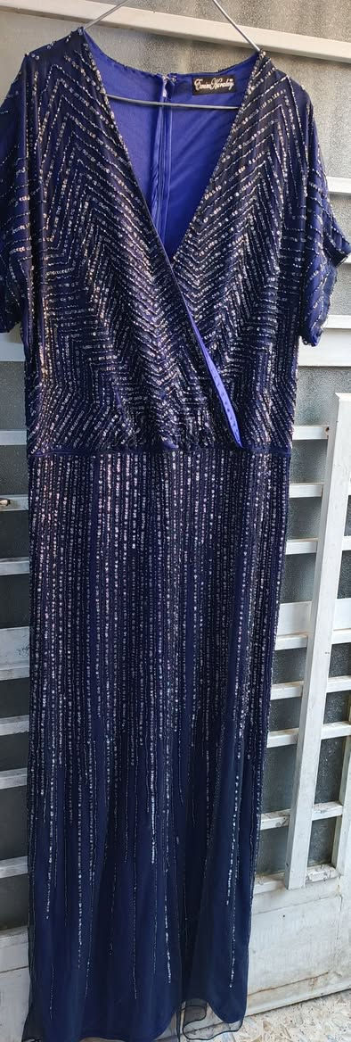 فستان للبيع كله جك يدوي يلبس قياس ٤٦ ٤٨ ٥٠ قماشه ليكره سعره 25 عندي توصيل


**إذا كنت صاحب هذا الإعلان وتريد حذفه لأي سبب، رجاءا أرسل رسالة إلى الدعم الفني**