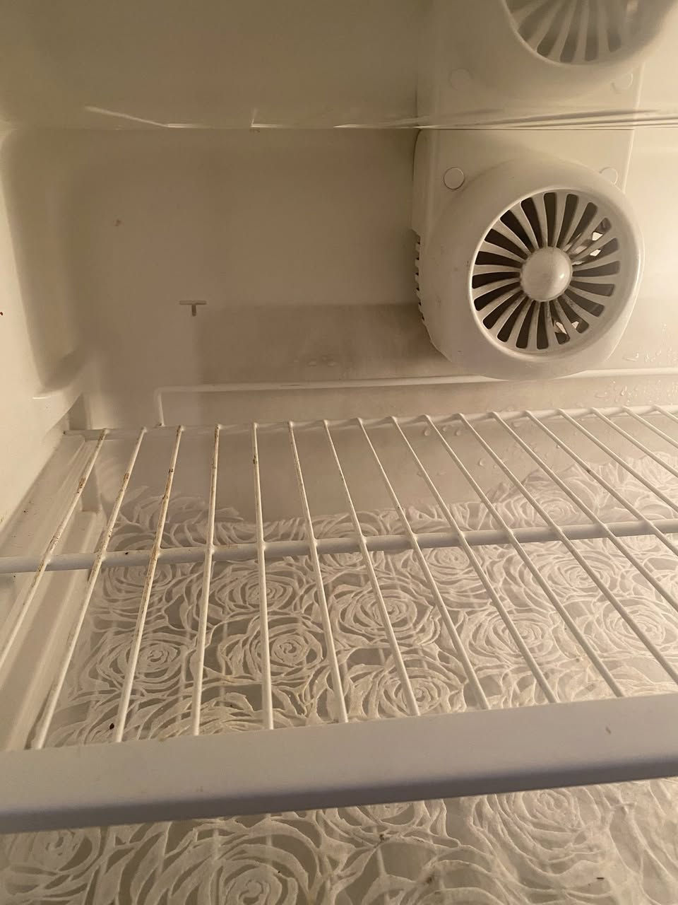 ثلاجه حجم ١٨  زايده عندي أبيعه ١٥٠ قفل بدون معامله


**إذا كنت صاحب هذا الإعلان وتريد حذفه لأي سبب، رجاءا أرسل رسالة إلى الدعم الفني**