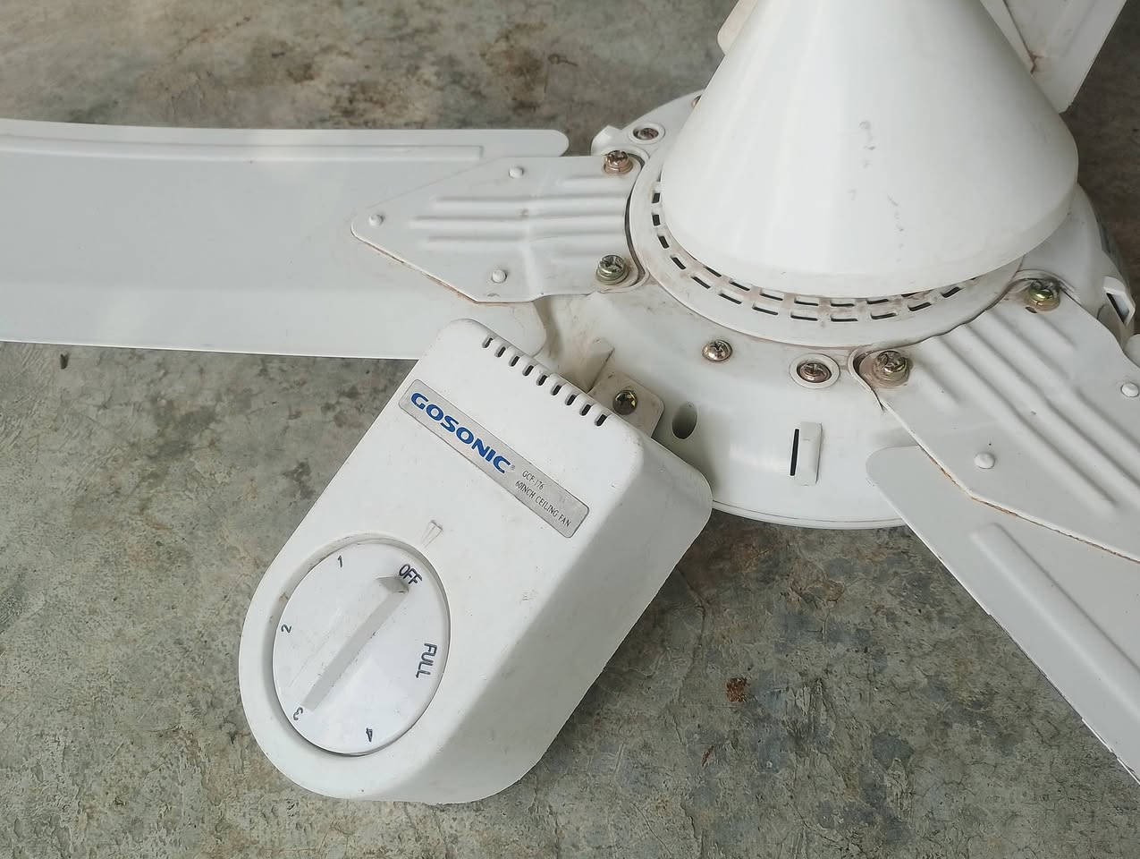 😱هەراج بۆفرۆشتن جێی سەموونگەرمکەرەوەکە ئیش ئەکات لەوێنەکە دیارە قفڵی 5هەزارە و پانکەکە بە 15مارکەیی جۆسۆنیکە مشتەریت تەلفوون بکە بۆ ئەم ژمارەیە 👇***********
