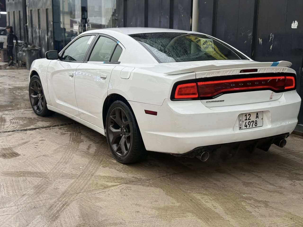 جارجر ٢٠١٣ السعر ١٤٨ وبيها مجال بسيط
محرك كير طخم امامي وخلفي كله جديد
مواصفات عاديه 
هزه ورقم وسنويه جديد بسمنه
بدون صبغ بيها باب السائق مبدل ب اصلي فقط 
وبيها مكانين بارد ازغار 
مكاني حي التاميم
***********
***********
