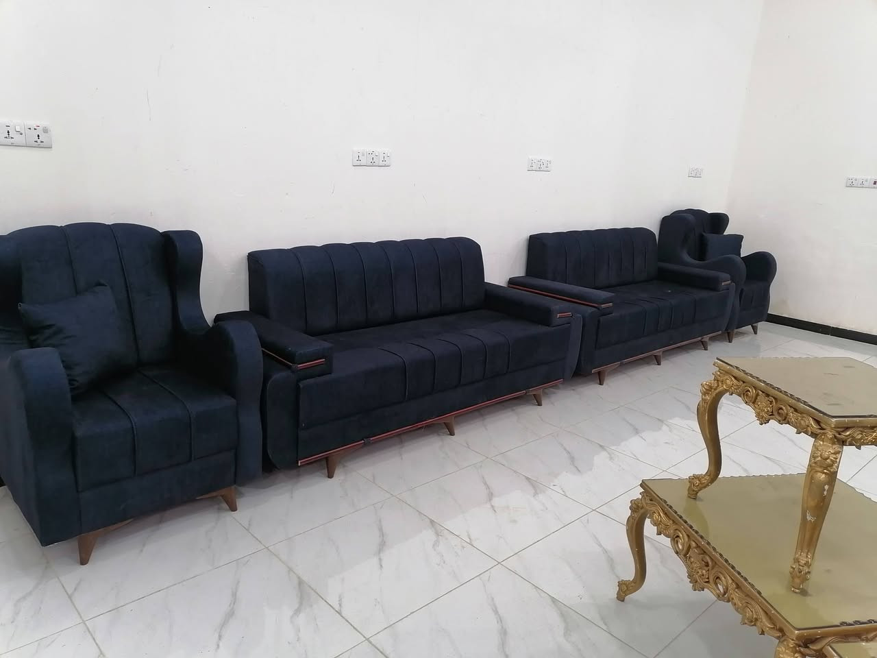 تخم 10 مقاعد ***********
