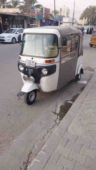 يالله سلام عليكم تكتك للبيع 21شهر 12 مرقمه رقم بغداد نكليزي بيه صبغ جوه لبك ليت وبيه بارد شي قليل شراي خابر ودلل ***********
