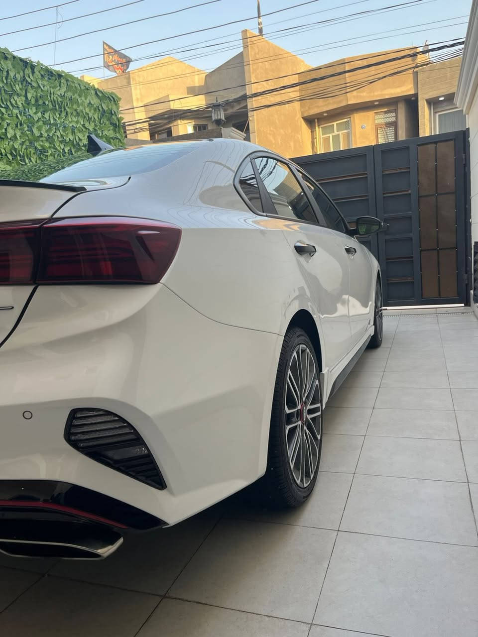 السلام عليكم للبيع  فورتي جيتي تيربو🩶
فورتي جي تي GT

موديل 2023

ماشيه38

كير Dct دبل كلج 7نمر الكير المرغوب القوي يعني طياره 

مكينه 1.6 تيربو  201hp

رقم بغداد تحويل ثاني يوم  

حادث سيول امطار لدوسه تعمل وتسير 

كفاله عامه

مواصفات GT معروفه فول1/1 اعلى واخر شي بل فورتي  

فتحة سقف (سلايد)

🔥بصمه وتشغيل عن بعد 

🔥شاحن وايرلس 

🔥جنطة كهرباء 

🔥اشاير مري 

🔥شفتات ستيرن 

🔥رادار جانبي

🔥رادار امامي 

🔥رادار تحديد مسار 

🔥اوتو هولد

🔥ايقاف ذاتي 

🔥مثبت سرعه 

🔥مانع انزلاق 

🔥تبريد قطعتين 

🔥شاشة جبيره دكم لمس

🔥كشنات جلد  

اناره داخليه بل أبواب وبل دشبول علامه الGT الوان عديده

🔥تدفئة وتبريد كشنات

🔥 سستم صوت 🔉harman kardon

🔥تبريد بيانو +مناخ منفصل

🔥تشغيل عن بعد

🔥كزوز صوت بلادي رياضي

وبعد هواي  مواصفات  بل جيتي

سعر 176 بيها مجال بصيط

مكاني بابل

 

للاستفسار  على الرقم +واتس***********
