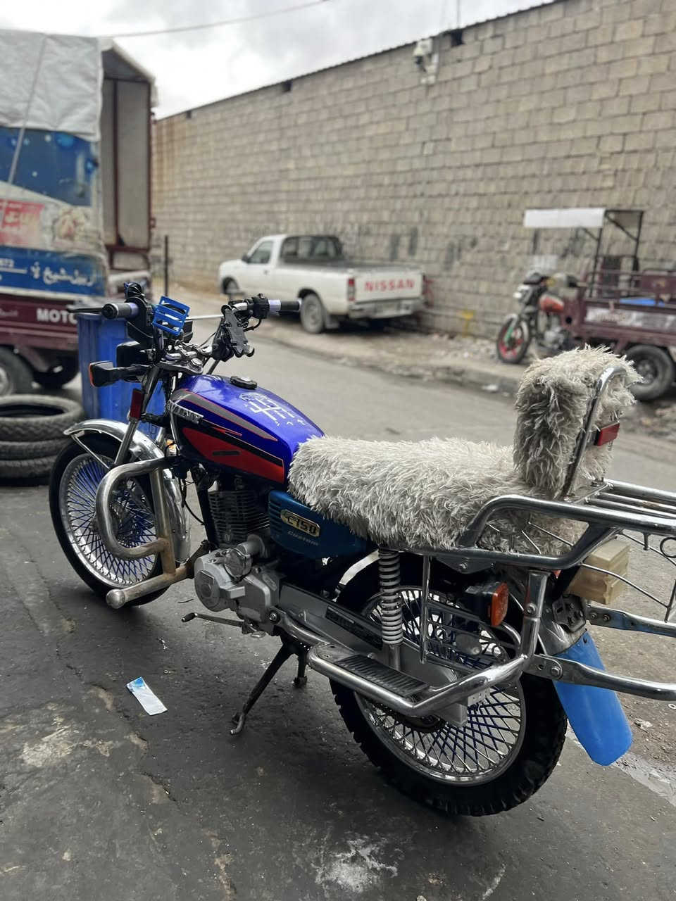 مطور سافين موديل 2019 
مطور رخيص للشغل كلشي شغال 
محرك صوتها نحله 
معو منفيس 
سعرو فقط 305 الف 
للتواصل ***********
