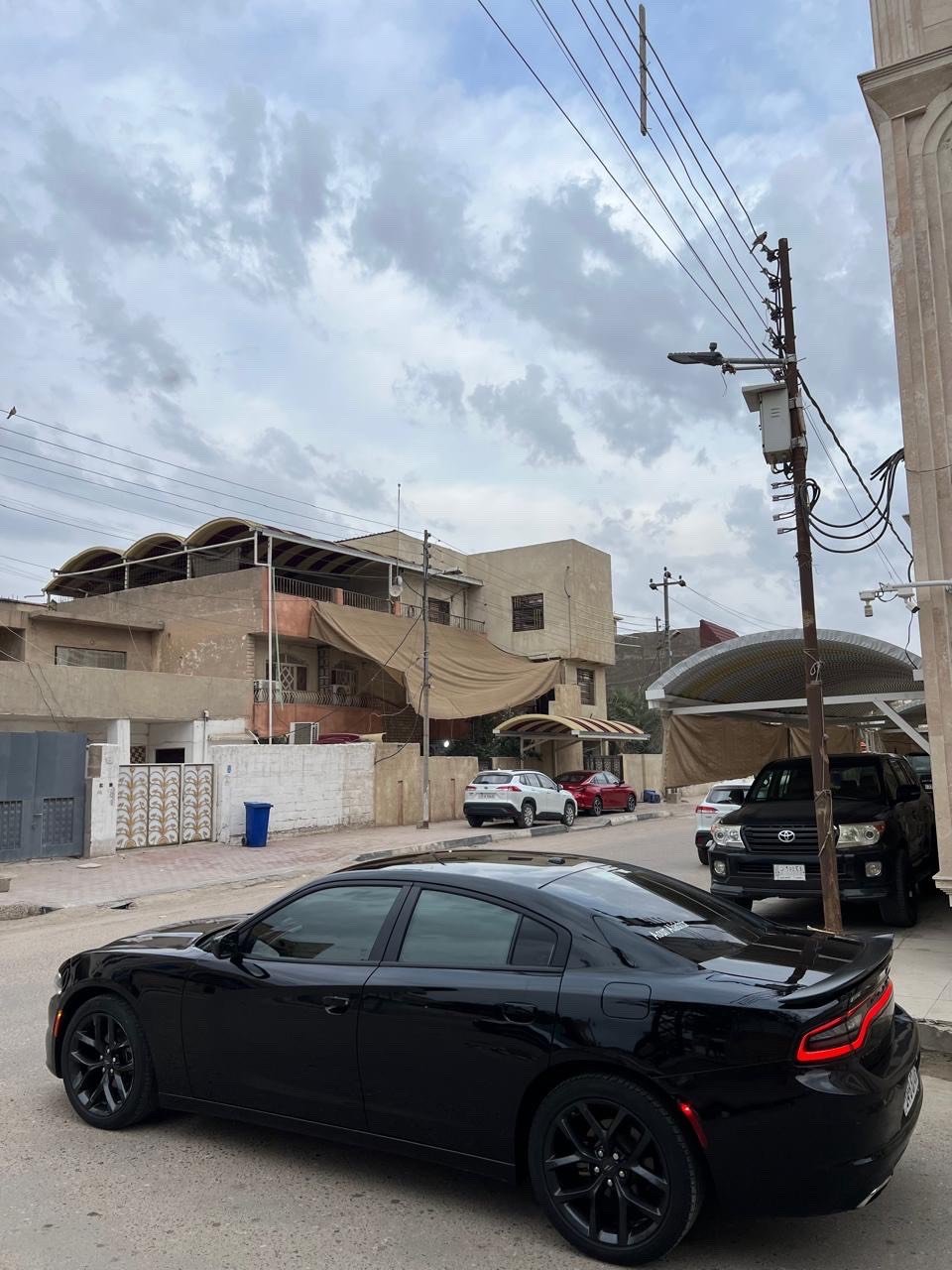 Dodge Charger Sxt 
مديل 2022 اصل
مرقمه بصره حره تحويل
 سياره بحاله الوكاله بعدهي ع وضع الشركه ماشيه 21 الف بعدهي بريحه شركه
محرك كير تبريد حداده تخم تاير 100%
حادثه بسيط دعاميات وبارد قليل فقط بدون تبديل وبدون قطره صبغ 
محرك 3600 تو ويل
السعر 235 وقابل للتفاوض
للاستفسار ***********