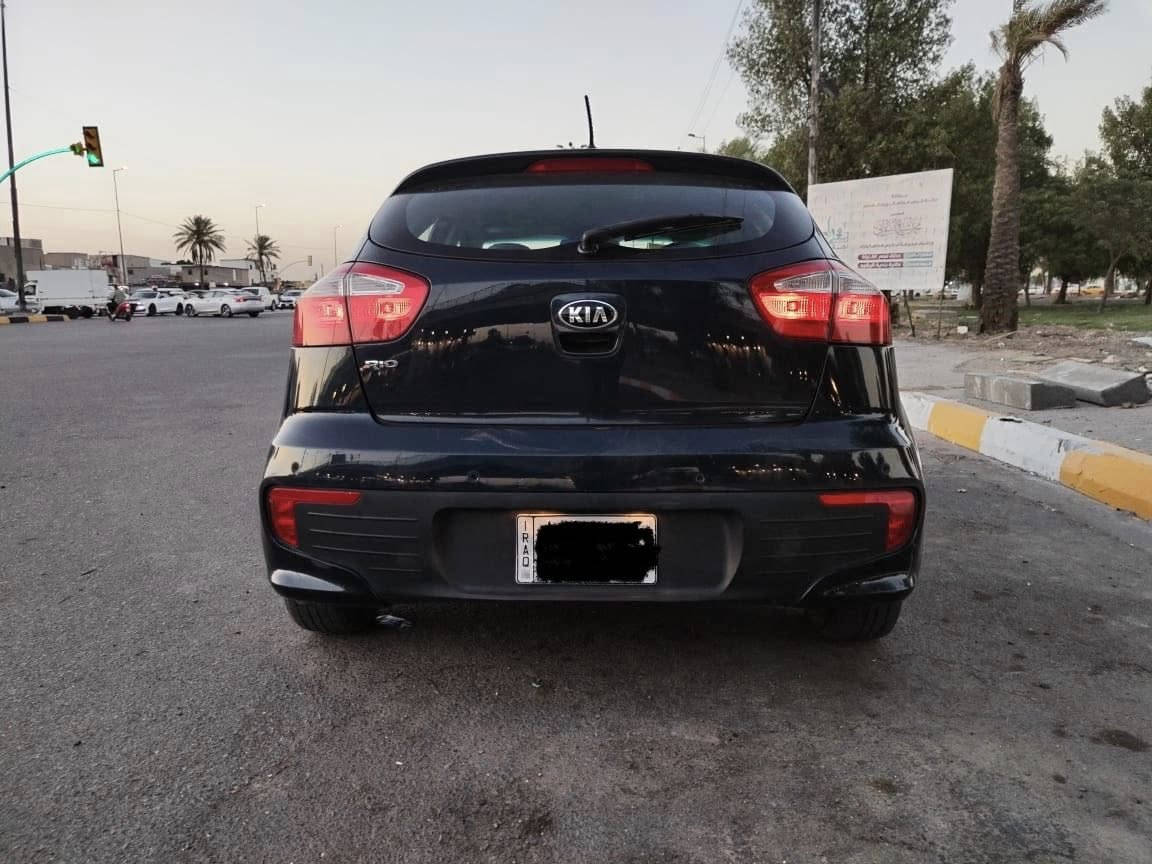 السلام عليكم مكلف بالنشر
كيا ريو 2016 خليجي لون كحلي هاچ باك كفالة عامة بدون ضرر 

صبغ فقط الدعامية الامامية رقم بغداد الجديد

كير مكينة صدر تبريد السيارة مابيها اي نقص

السعر 93 $ ورقة 

‭٠٧٧٠ ٩٢٣ ٠٤٧٥‬ ‬
