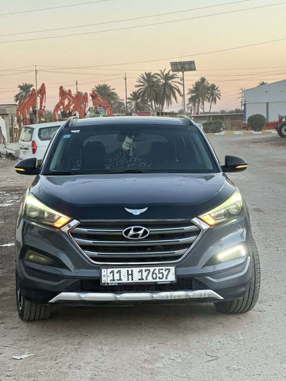 سلام عليكم
توسان 2018 وارد امريكي حادث سرقه قطعتين فقط مبدله بلادي مابيه. اي ضرر

فول مواصفات واحد ع واحد 1/1 كامله 

ماشيه  81 ميل استخدام شخصي نظافه ميه بالميه 

سعره 155 بيه مجال حك جيه 

استفسار *********** 
استفسار ***********
