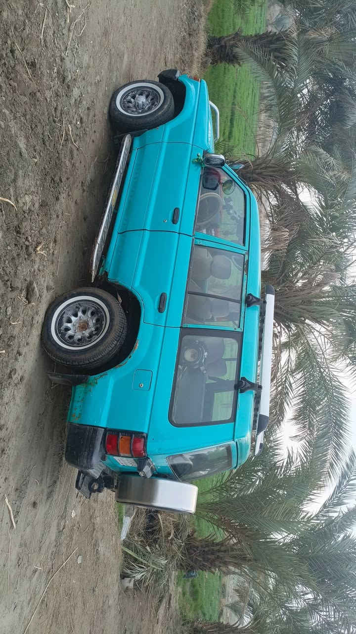 السلام عليكم باجيرو رقم بصره موديل 94  سنويه منتهيه محرك ملكه ففتي 3000 جرس عل 120 تبريد ثلج تدفئه دوشمه جديده  سياره مال بيت  سعر 40 وبيه مجال للطيبين مكاني بابل لحمزه الغربي لتعرف عل التفاصيل أكثر للاتصال عل رقم 
***********
