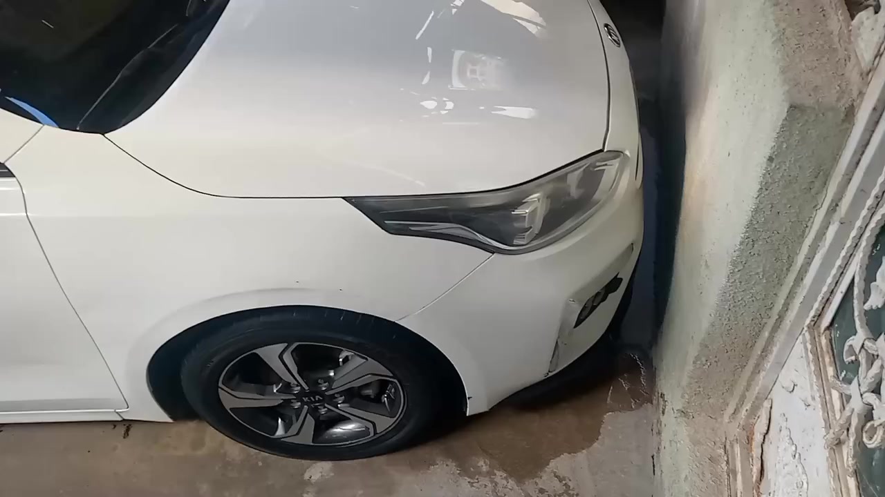 السَلٱمٌ عـَلـْيگمّ-ۈرحـْمّـٌة ٱللـّہ ﯙبُرگـّاتہ
سيراتو للبيع موديل 2019 خليجي رقم اربيل دولي سنويه مجدده لل 2030 ماشيه 100 الف سياره تخبل السعر 152 وبيها مجال ***********
