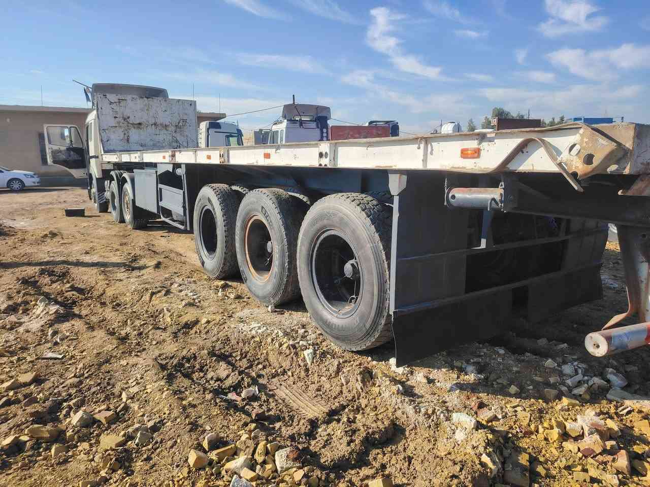 سلام عليكم للبيع عربانه بلوم 82 دناكير اربعطش ألماني مكلف بل نشر للاستفسار ***********
