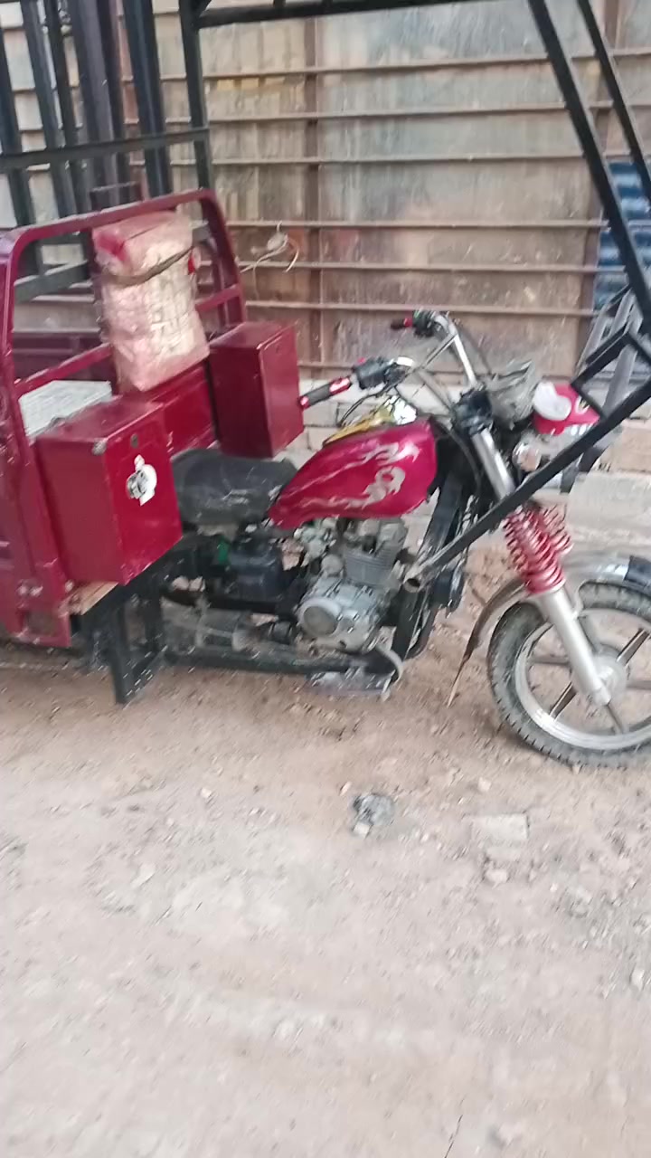 السلام عليكم ستوته للبيع بكان الدوره ابو تشير ***********
