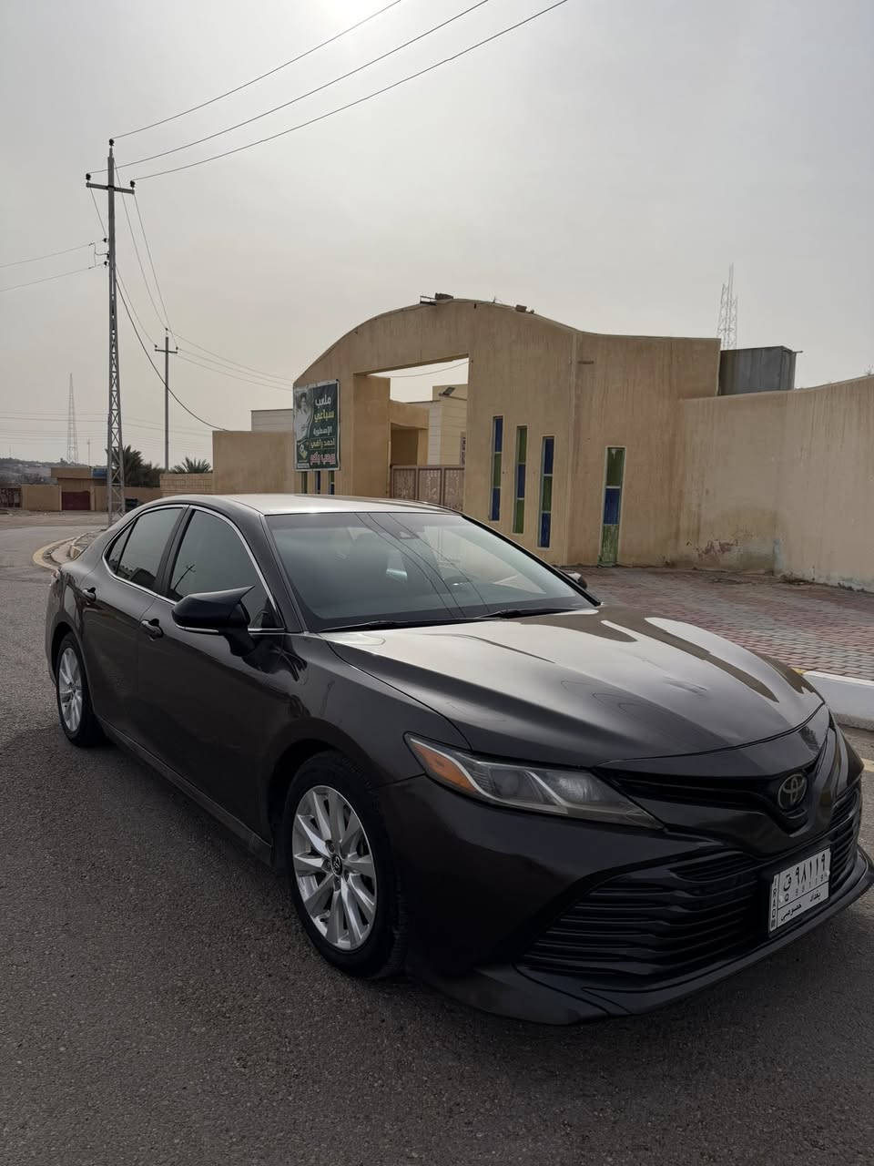 السلام عليكم
كامري 2018
امريكي 
فئه le
ضرر جاملغ امامي فقط
ماشيه 96الف ميل
رقم بغداد شرط التحويل
***********
