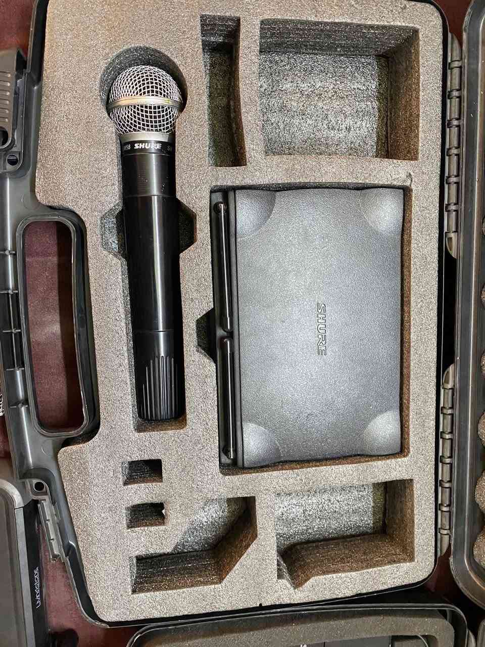 سلام عليكم مايكات القطعه على 40 الف واذا جمله كلهن 35
كلهن شرط الشغل 
توصيل موجود 
***********
